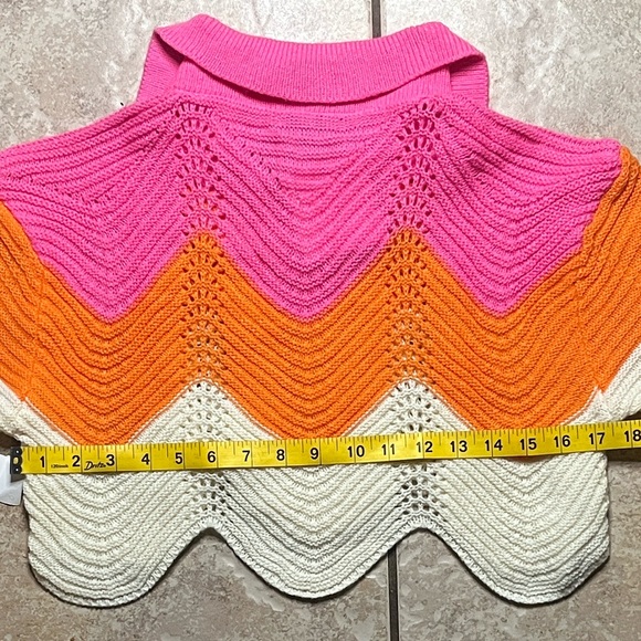 BRAND NEW LARGE EVME pink and Orange cropped Knit with pink collar - Picture 4 of 5